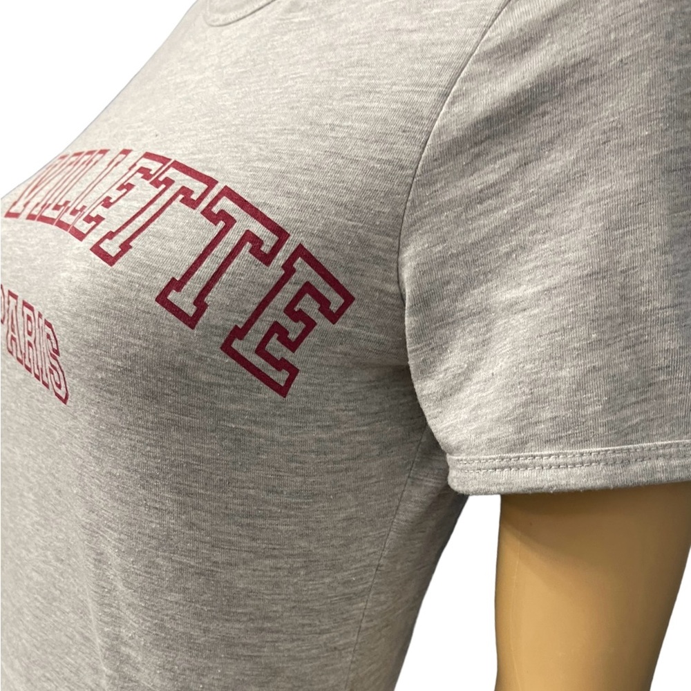 H&M Fitted T-shirt in soft cotton jersey with a printed design at front - Picture 7 of 10